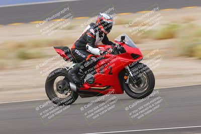 media/Sep-10-2022-SoCal Trackdays (Sat) [[a5bf35bb4a]]/Bowl Exit (1120am)/